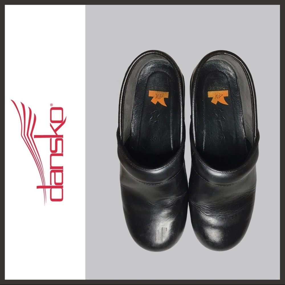 Dansko Black Leather XP Professional Clogs